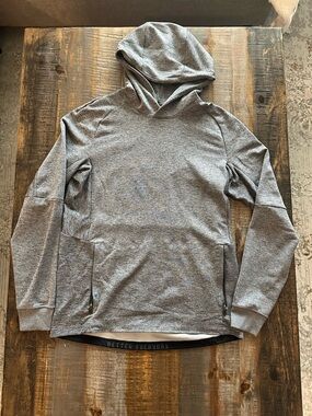 lululemon athletica Heather Gray Hooded Pullover